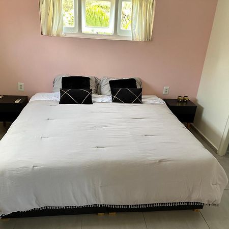 Windmill Apartments Curacao Вилемстад Екстериор снимка